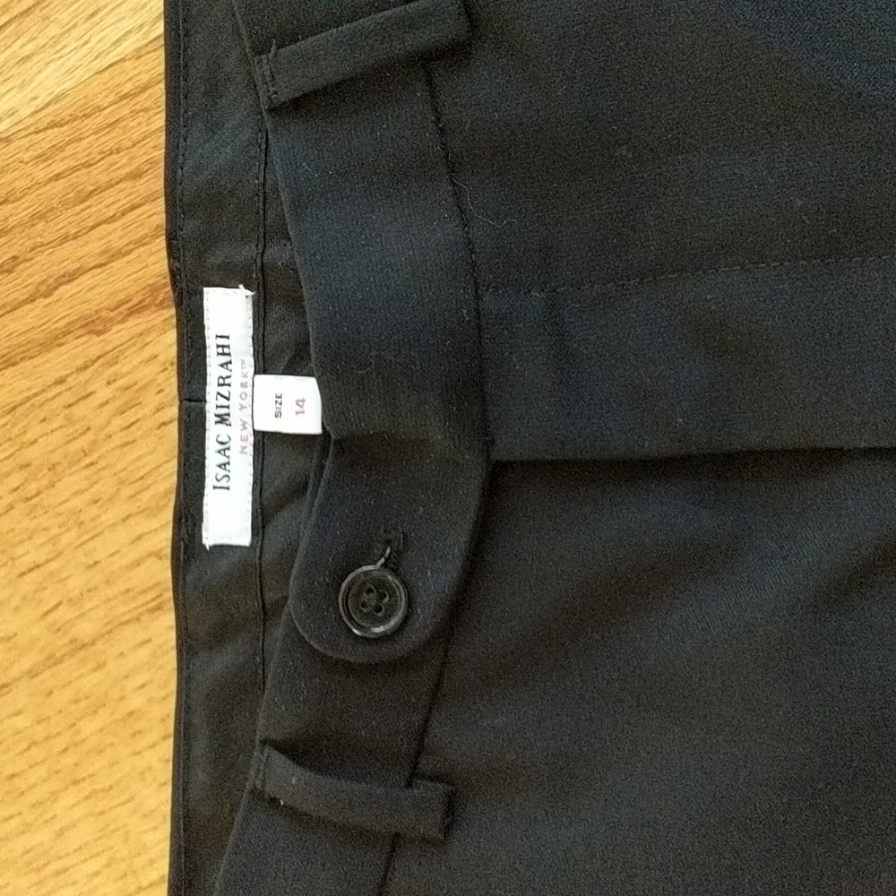 Isaac Mizrahi 2 Piece Suit - Picture 7 of 8